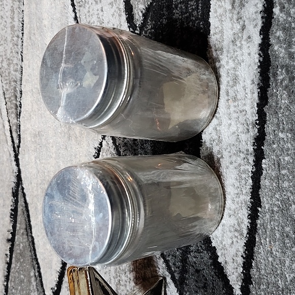 CLEAR DRY FOOD SAFE JARS & SILVER STAR DECOR BUNDLE - Picture 7 of 10